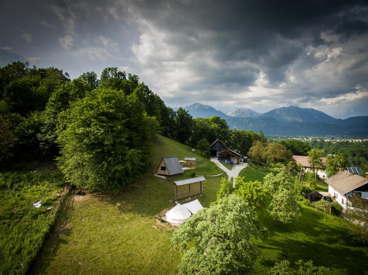 ラドヴリツァ Puzman Farm Glampingヴィラ エクステリア 写真