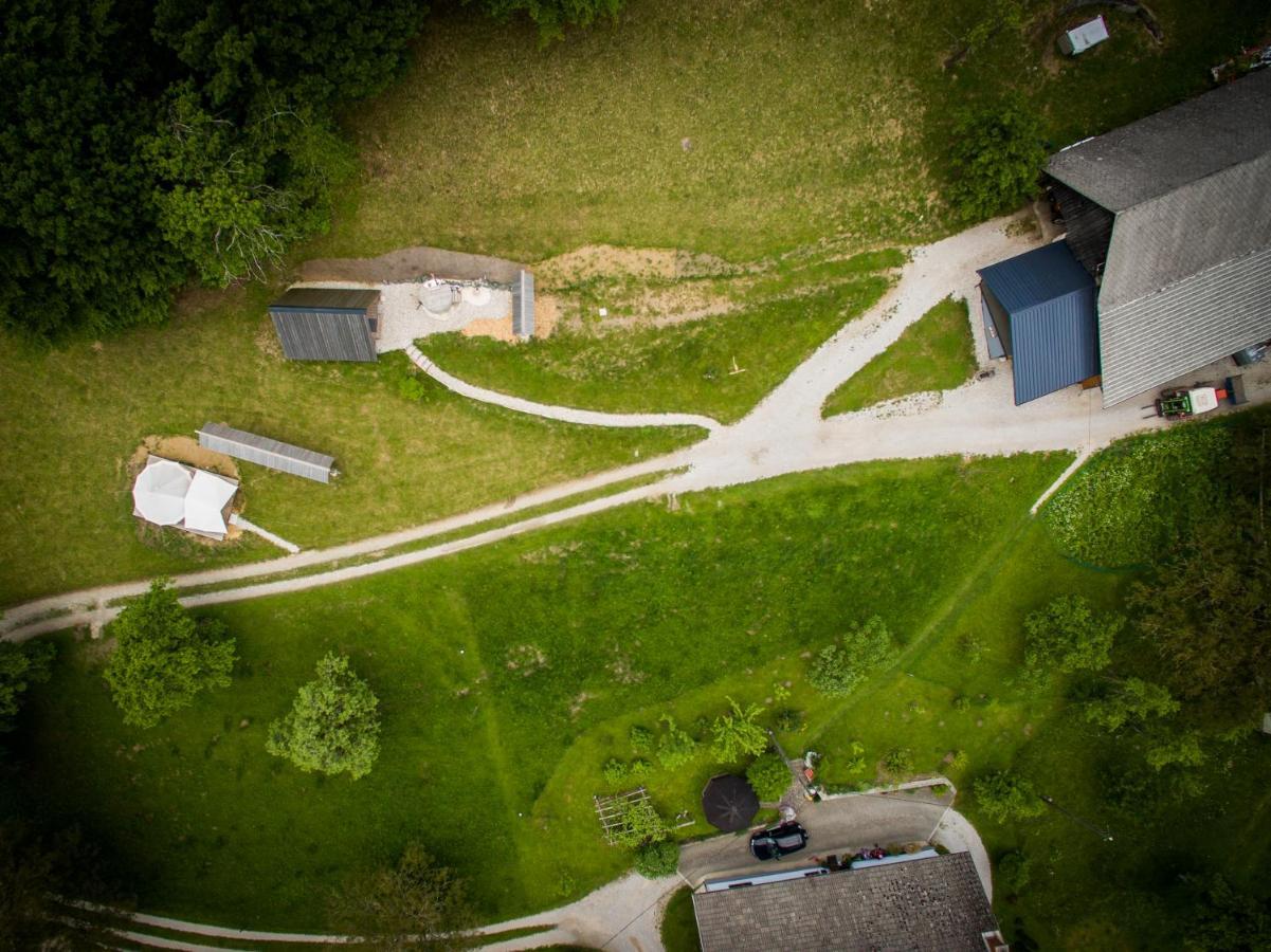 ラドヴリツァ Puzman Farm Glampingヴィラ エクステリア 写真