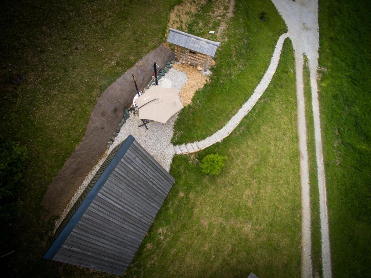ラドヴリツァ Puzman Farm Glampingヴィラ エクステリア 写真