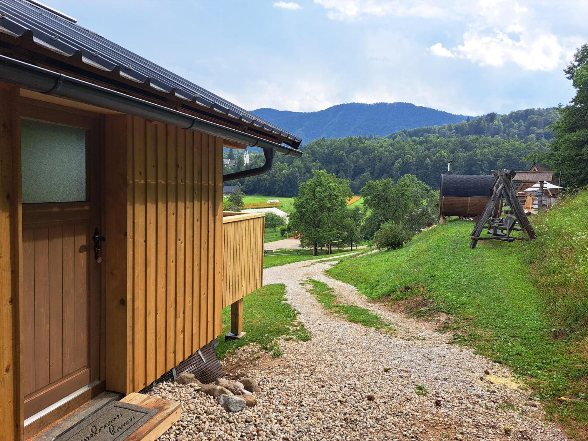 ラドヴリツァ Puzman Farm Glampingヴィラ エクステリア 写真