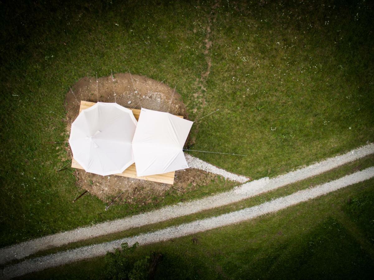 ラドヴリツァ Puzman Farm Glampingヴィラ エクステリア 写真